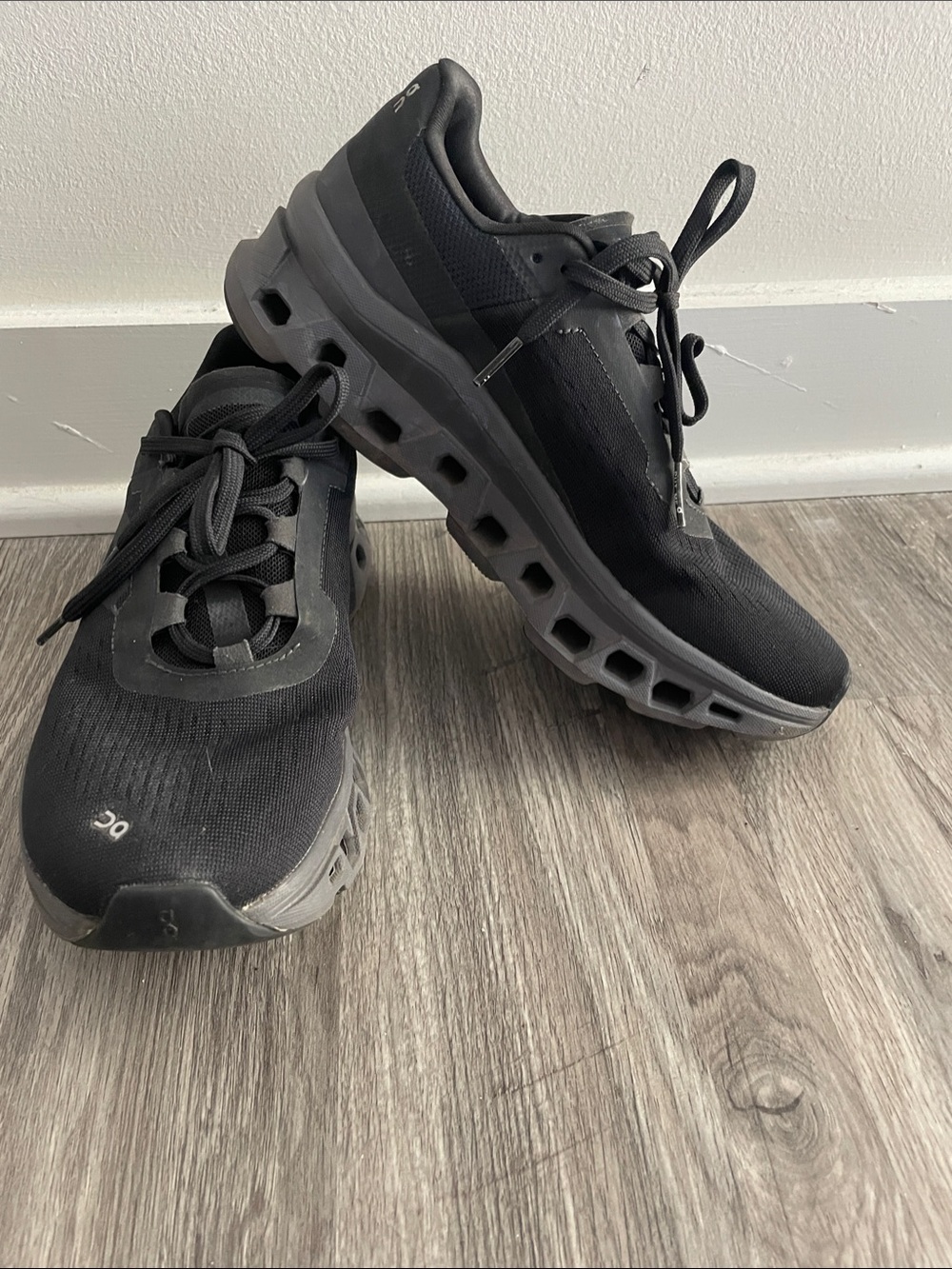 On Running Women’s Cloud Sneakers in Black